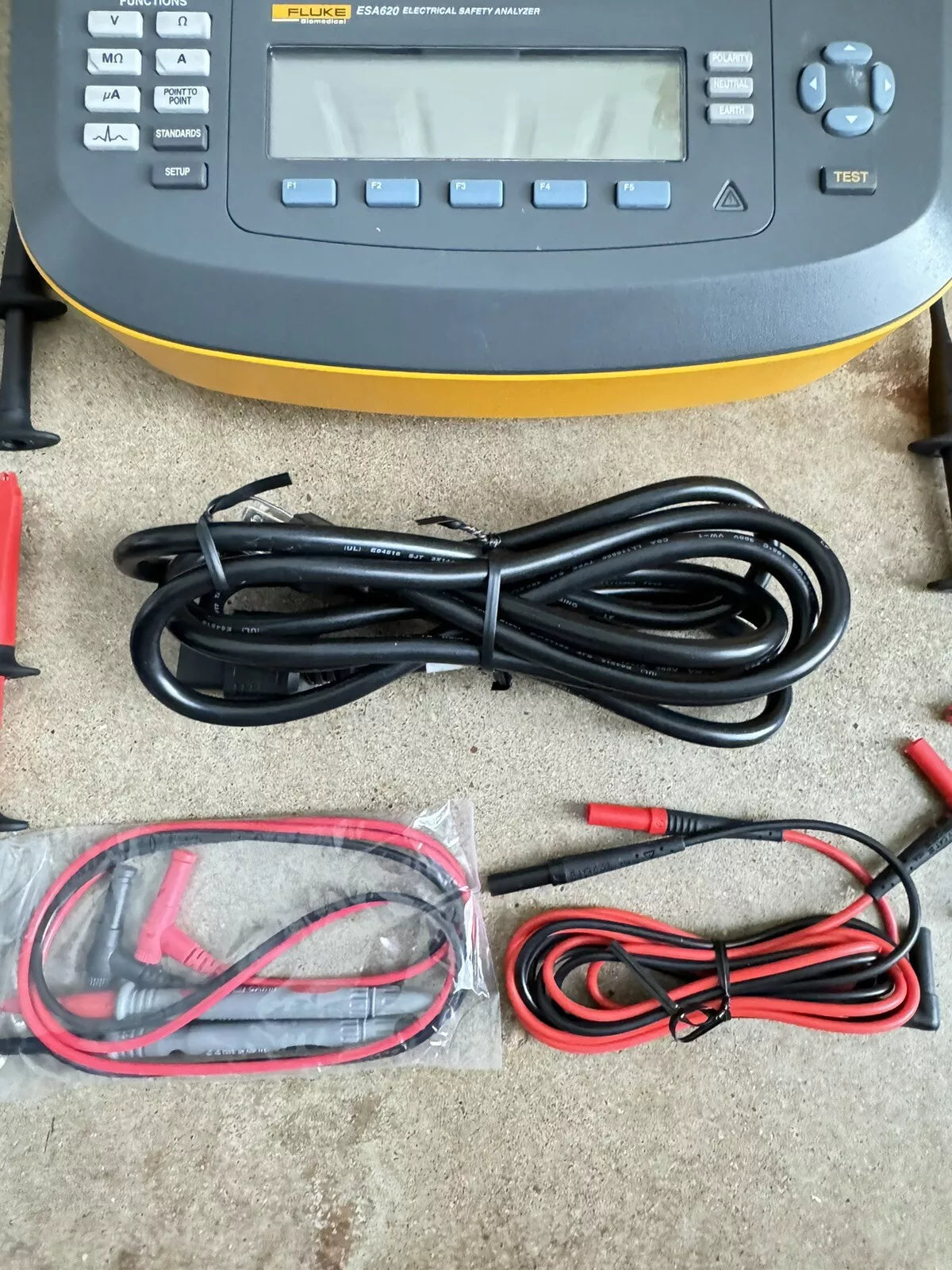 Fluke ESA620 Electrical Safety Analyzer with New Lead Kit