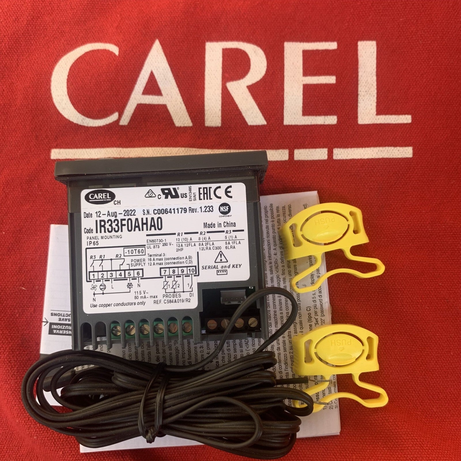 Carel IR33F0AHA0 Thermostat