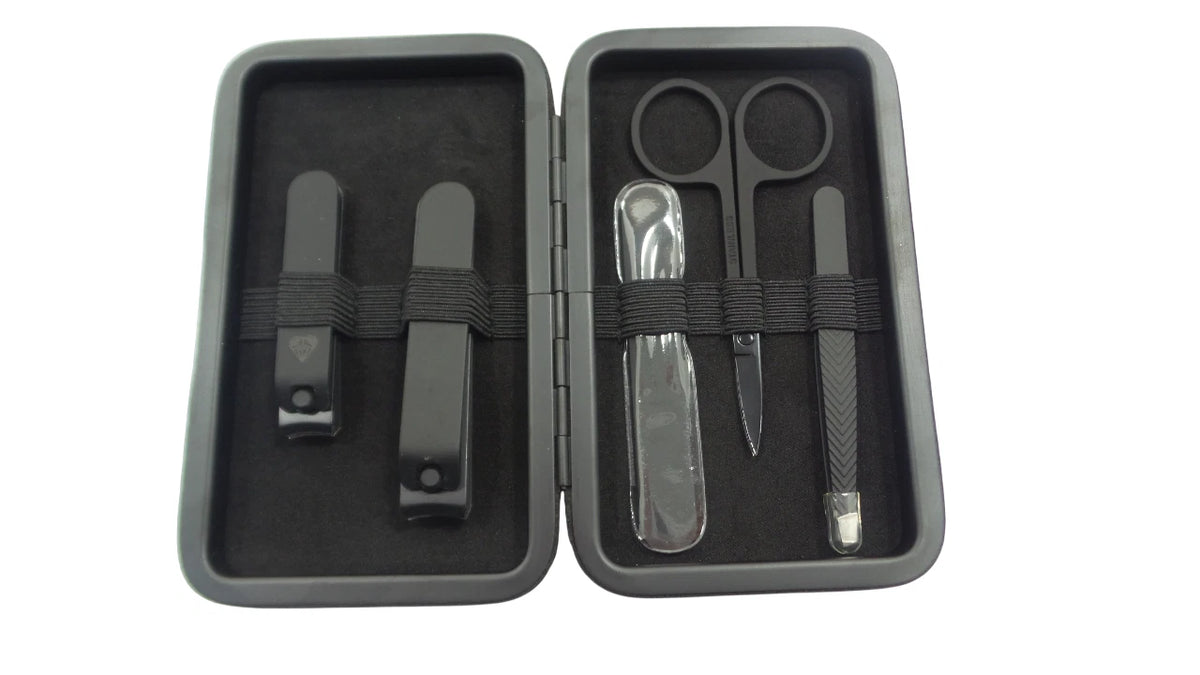 Manscaped Shears 3.0 5-Piece Precision Men's Nail Grooming Travel Kit