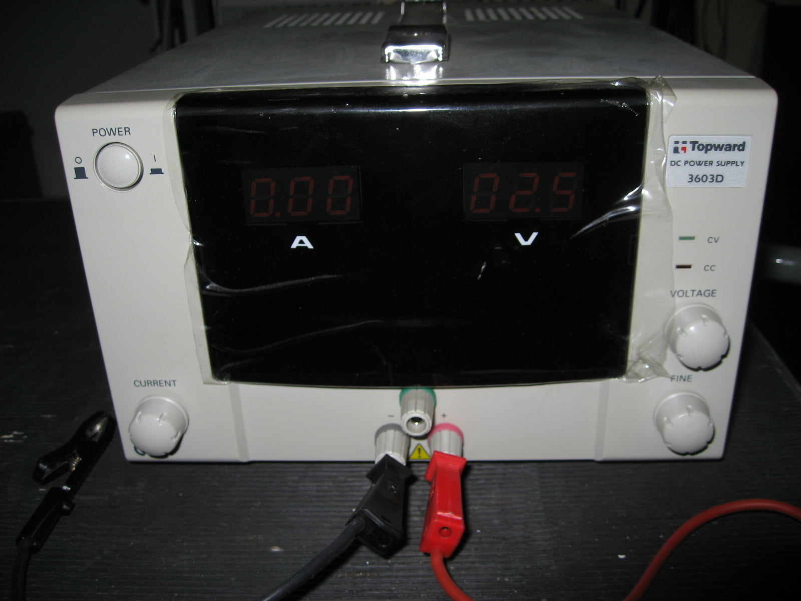 Lab Power Supply 0-30V 0-3A by Topward