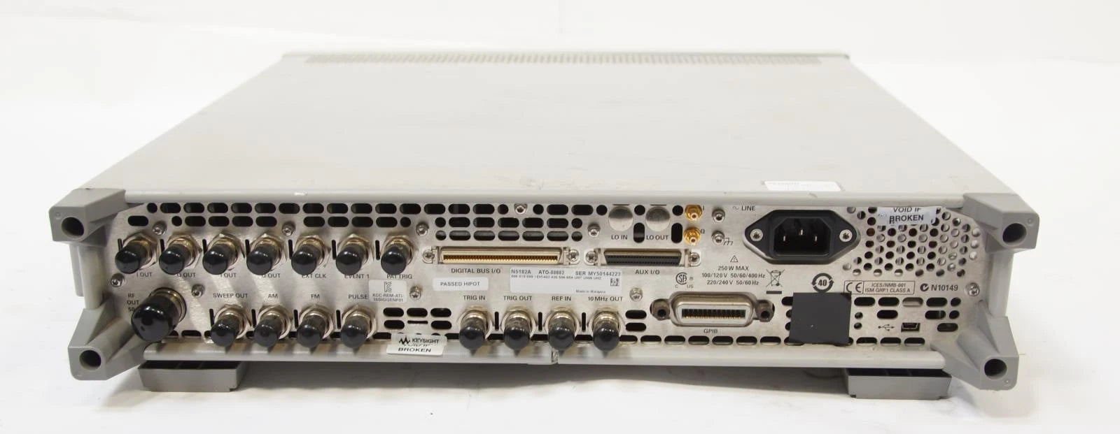 Agilent N5182A 6GHz MXG RF Vector Signal Generator OPT 006 019 099 1EM UNT UNW