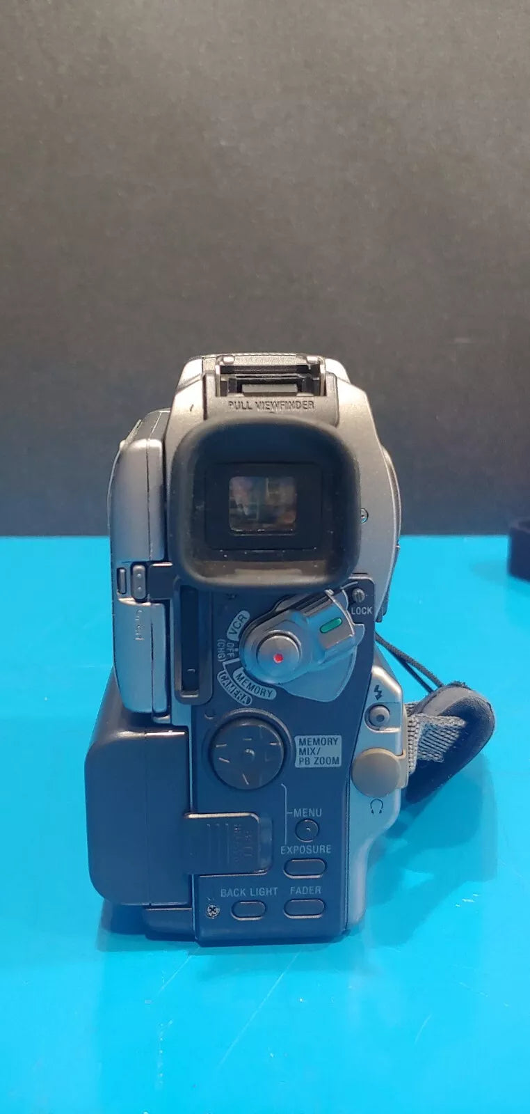 SONY DCR-PC115 Digital Video Camera Recorder (2174)