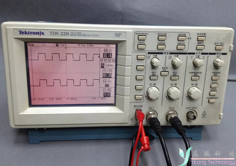 1PC Used Tektronix TDS220 100MHz Digital Oscilloscope （ by ）#W7749 WX