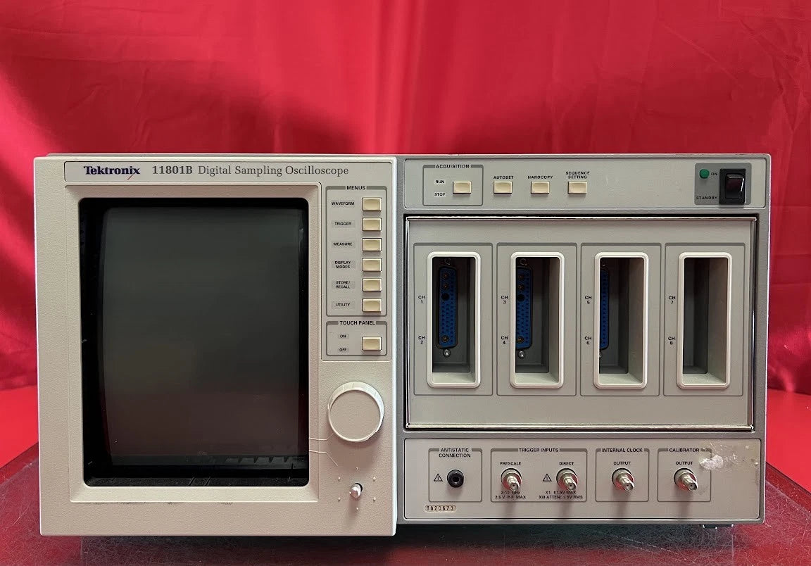 Tektronix 11801B B020673 Digital Sampling Oscilloscope, 50GHz, 320W