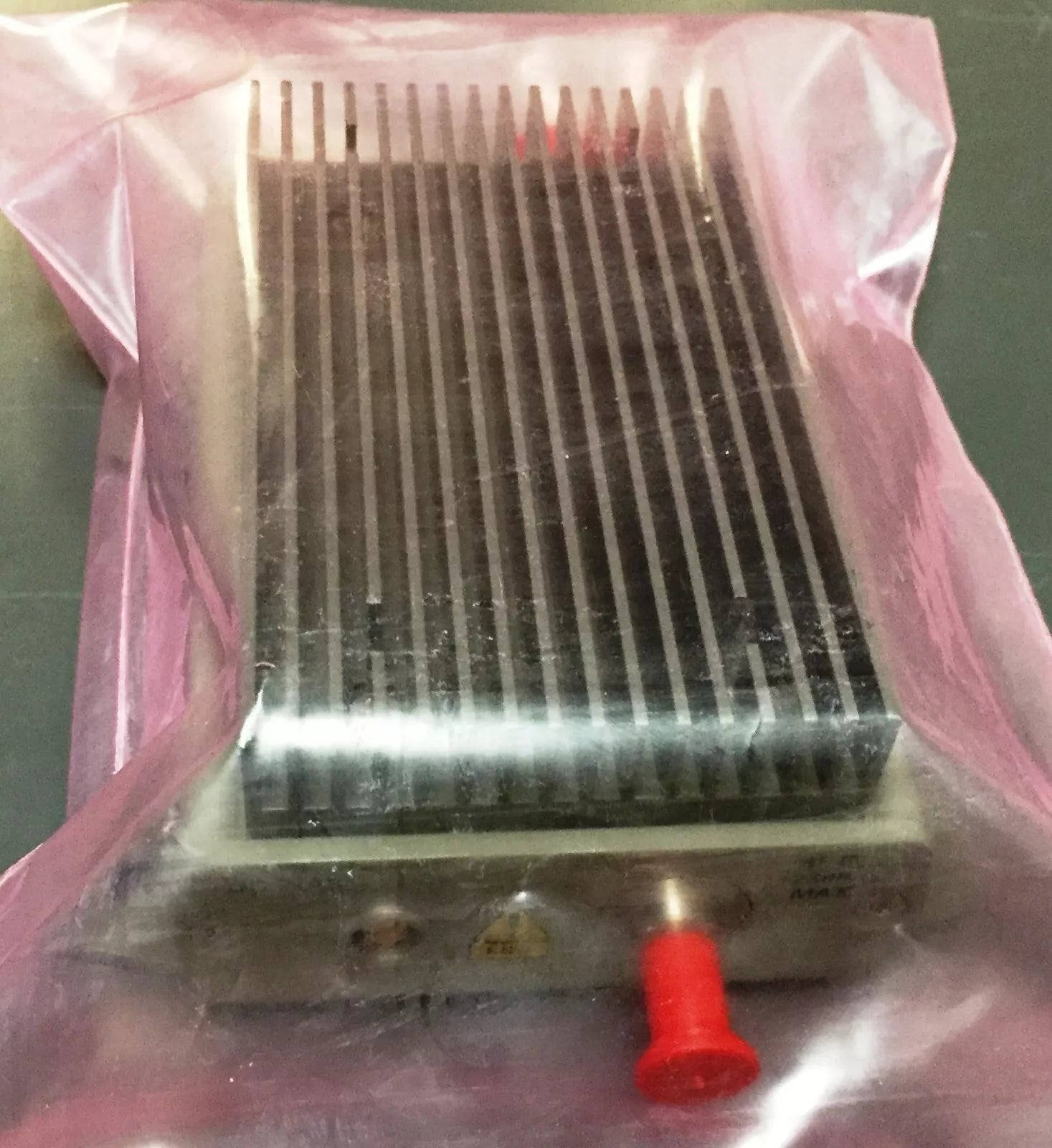 HP/Agilent/Keysight 83006A Microwave System Amplifier 0.01 (10MHz) -26.5GHz