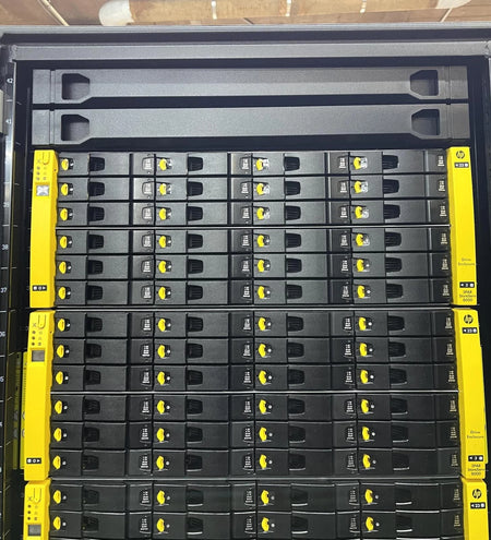 HPE 3PAR 8400 4 Node Disk Array 192x 6TB SAS K2P96A