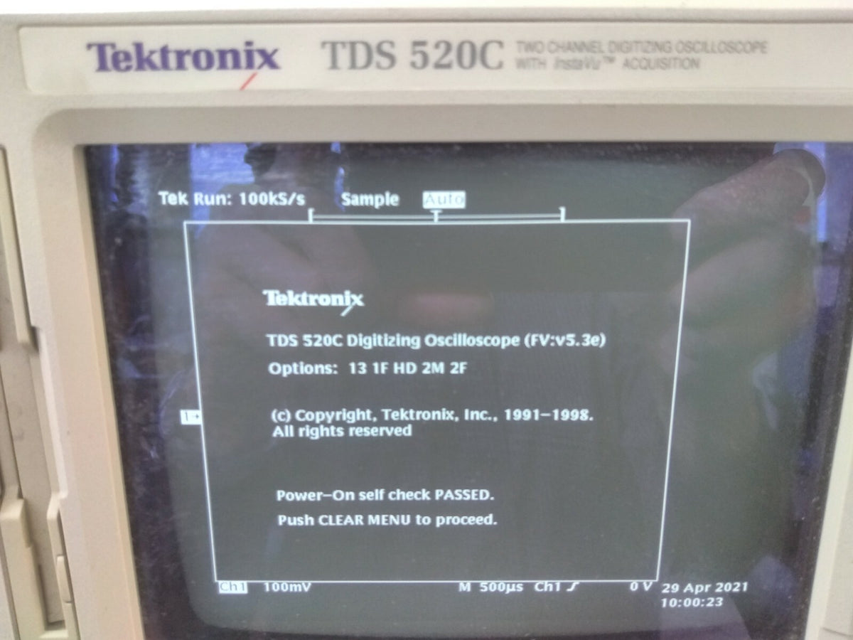 Tektronix TDS520C 2 Channel Oscilloscope 500MHz 1GSa/s 13 1F HD 2M 2F - XG eqpt