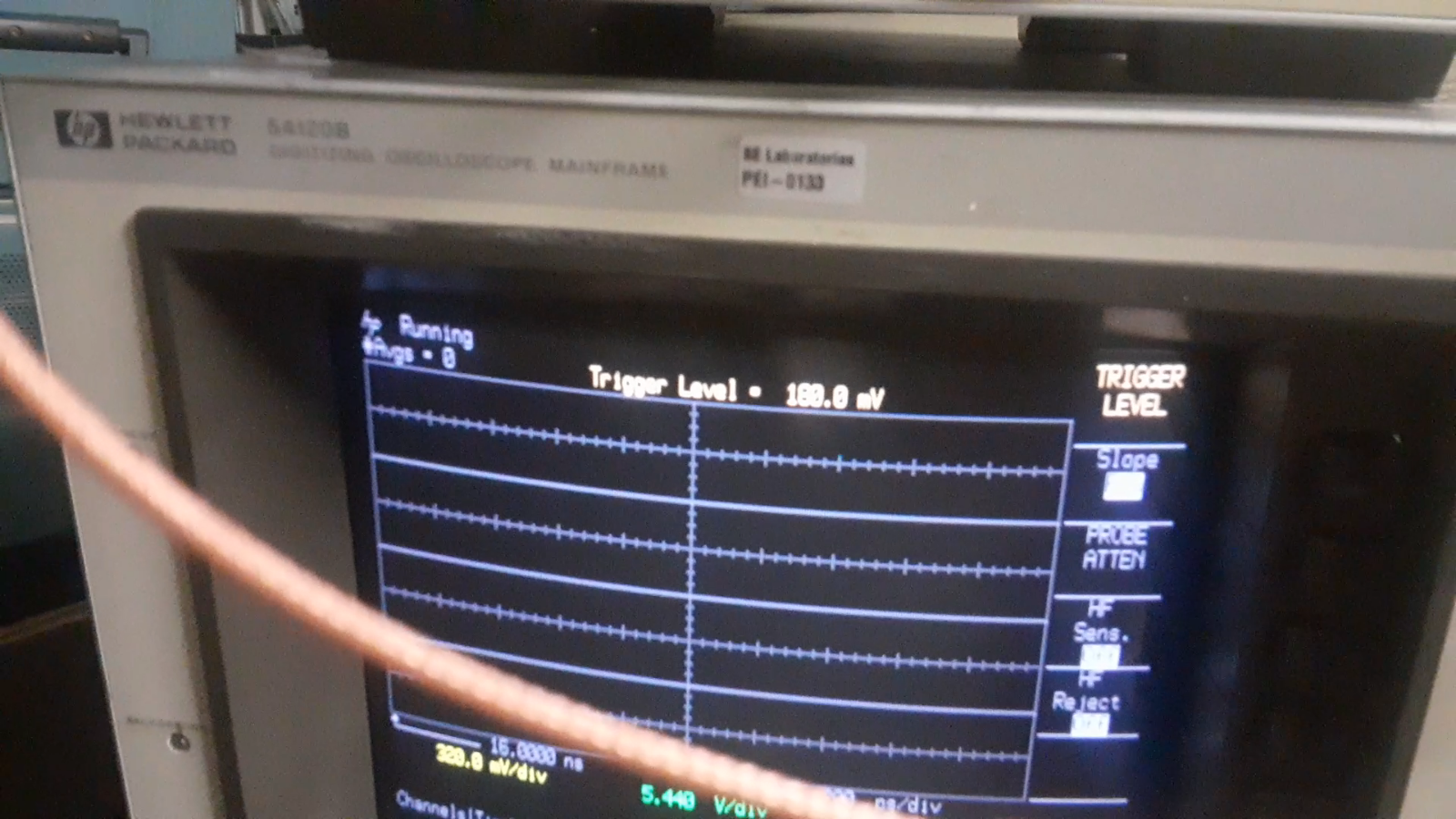 HP 54123T 34 GHz Digitizing Oscilloscope