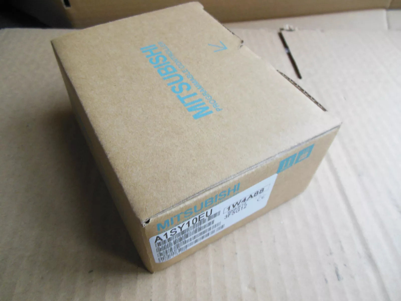 New Mitsubishi A1SY10EU PLC Output Module in Box