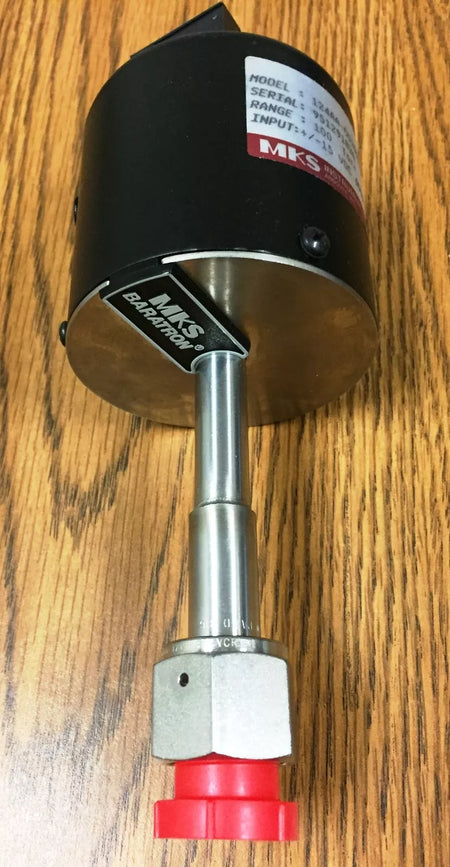 MKS 124AA-00100BB Baratron TYPE 124 Vacuum Switch - Range100 Torr