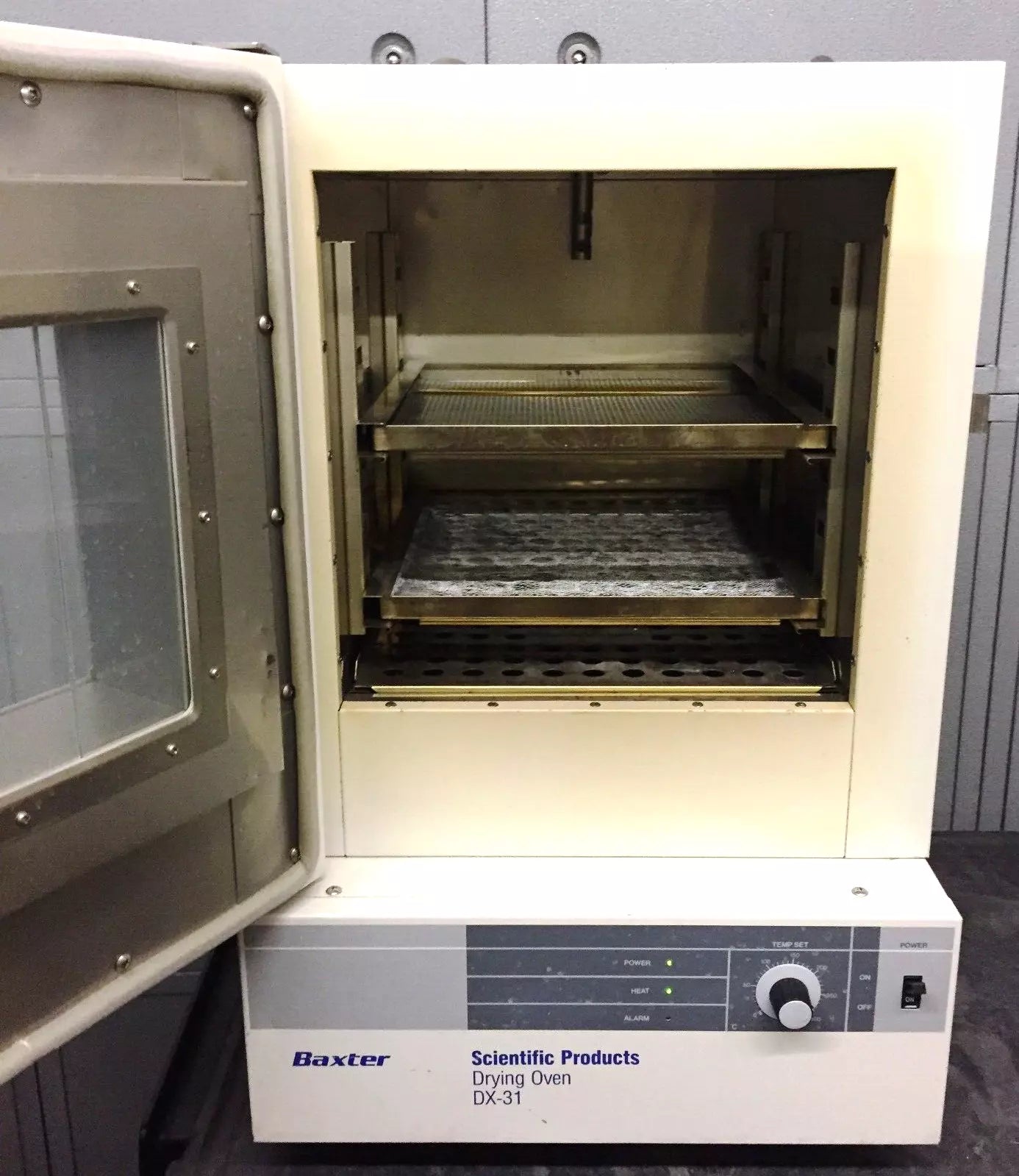 Baxter DX-31 Drying Oven with Max 300°C