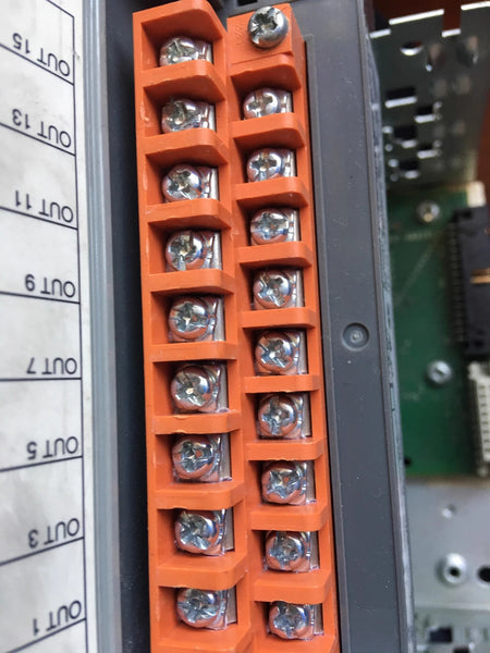 AB SLC500 PLC 1746-OW16 D: Output Module for industrial control systems
