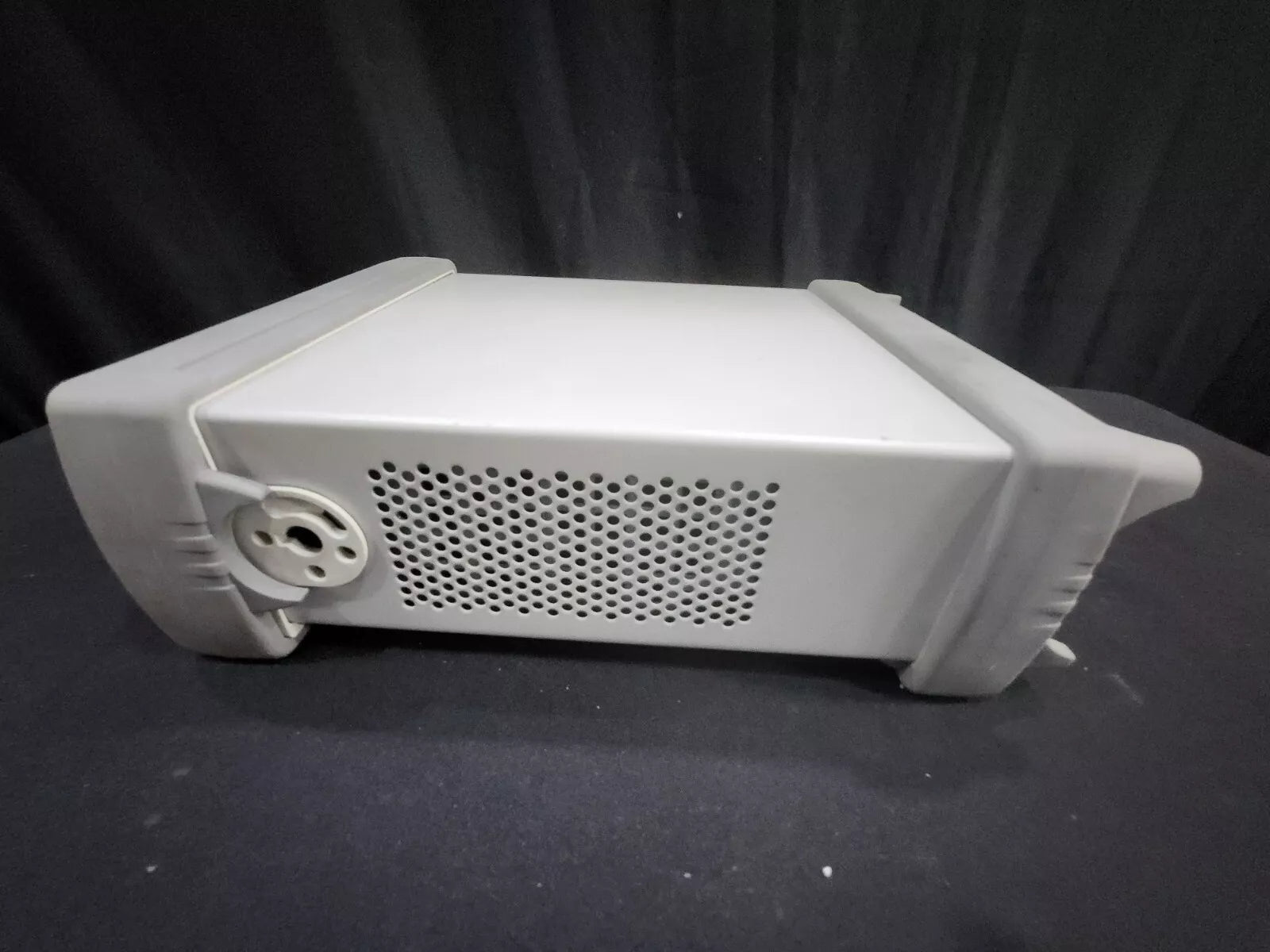Agilent 33521A Function Arbitrary Waveform Generator 30 MHz AS-IS (1798)