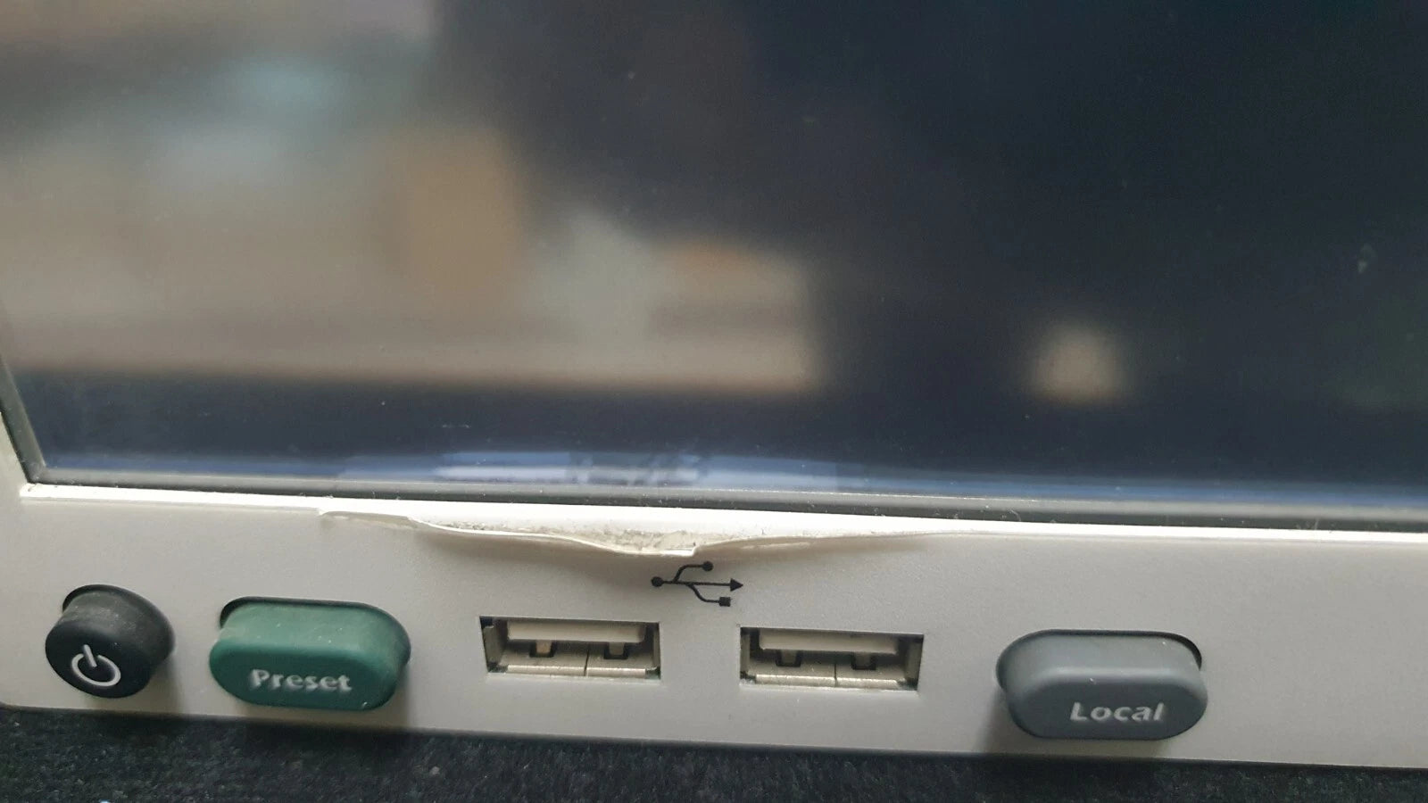 Keithley 2920 RF Signal Generator (As-is Selling)