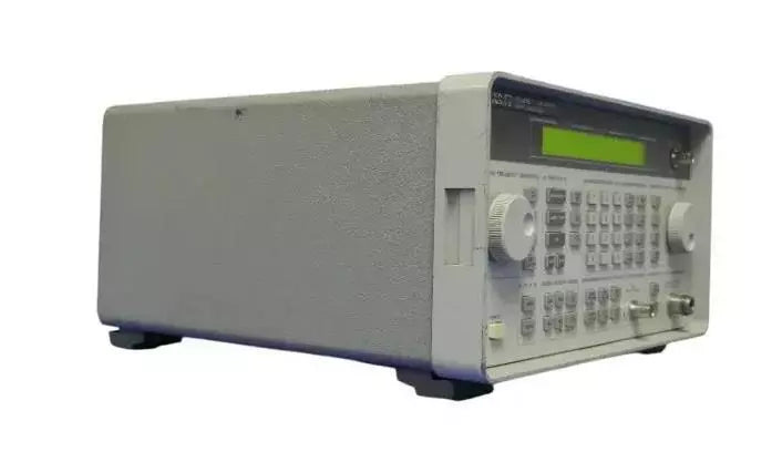 Agilent 8648B Signal Generator w/1E2-1E5-1E6-1EA& H31Options