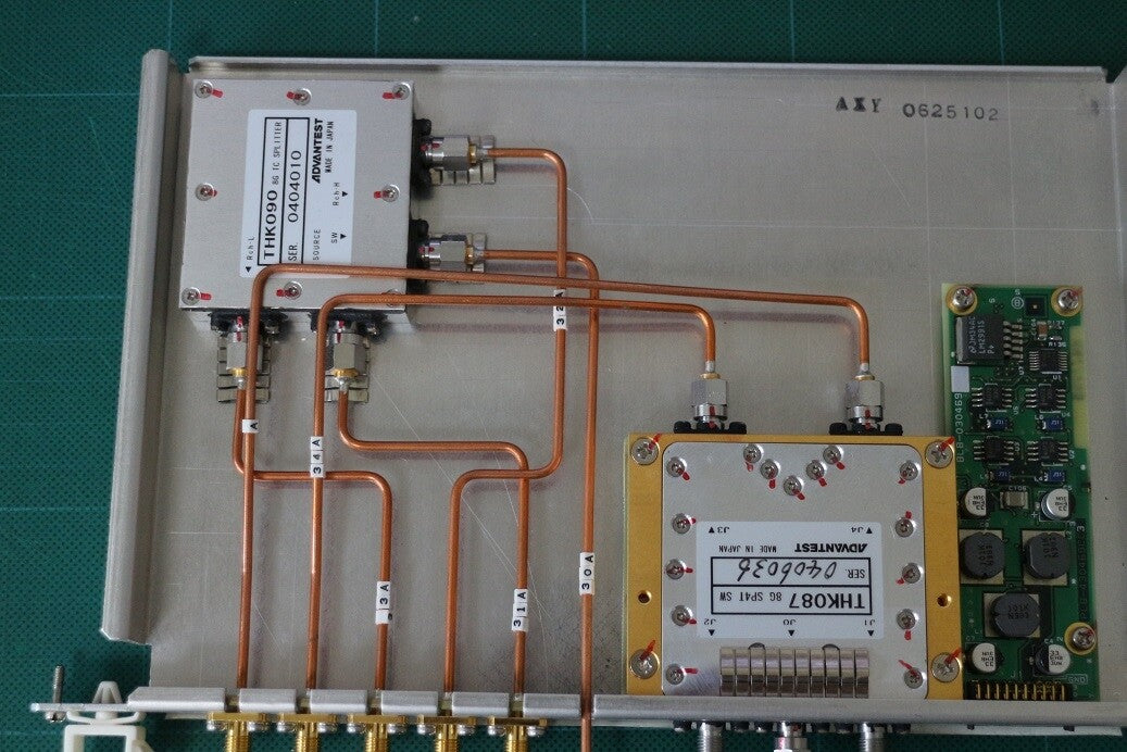 ADVANTEST R3860A 8GHz RF OUT Switch