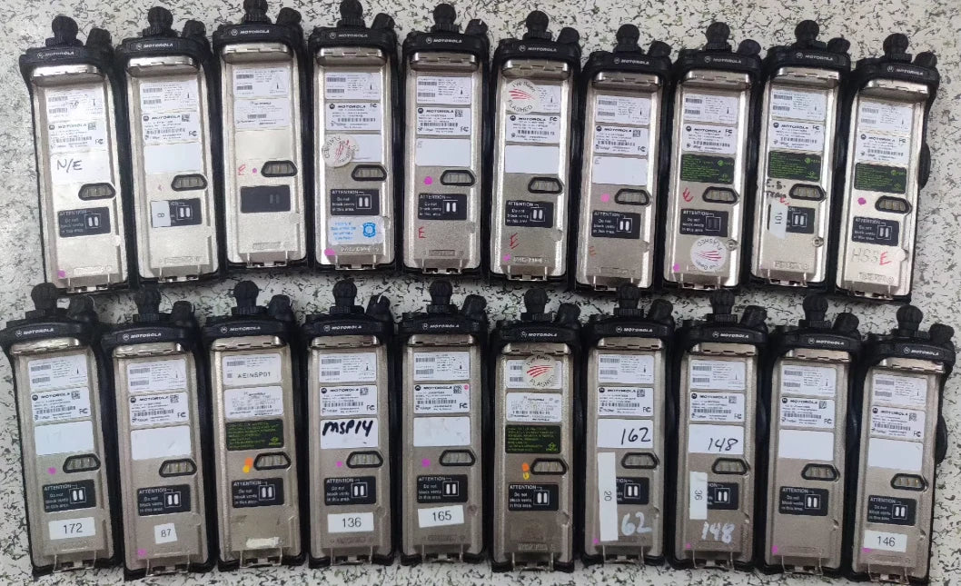 Motorola XTS 5000 Walkie-Talkie 2800 MHz Model 806-870