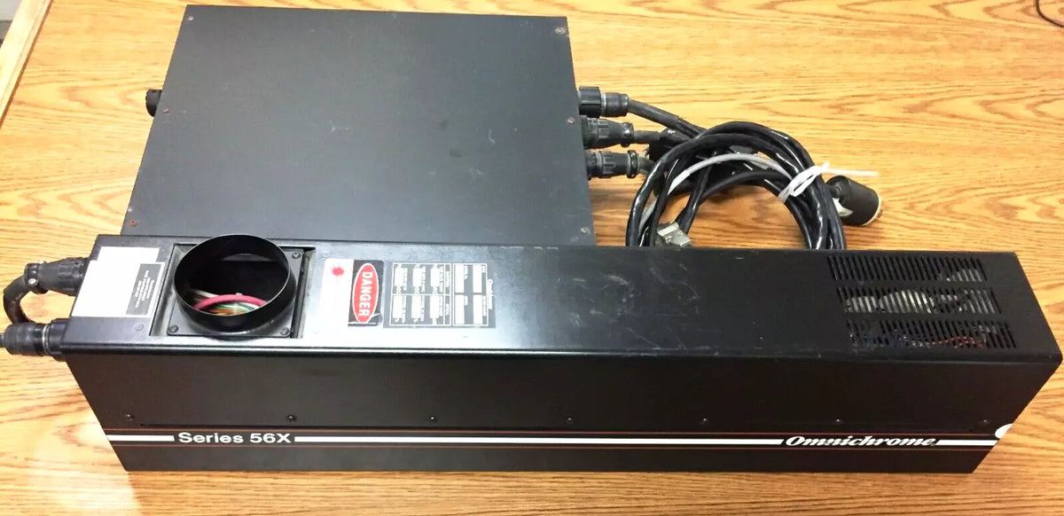 Omnichrome Model 3056R-2-SINS Laser & Model 100 Power Supply Controller