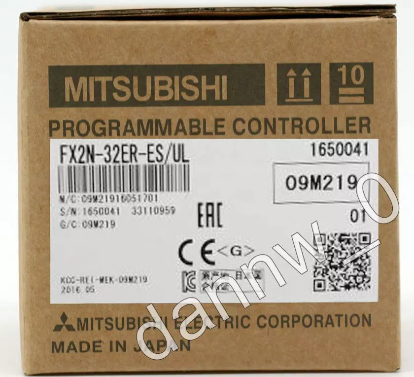 1PC New in box Mitsubishi FX2N-32ER-ES/UL PLC module