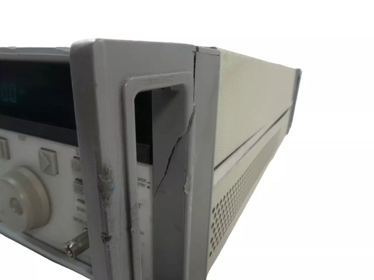Fluke 6080A/AN Synthesized RF Signal Generator 500KHZ-1024MHZ