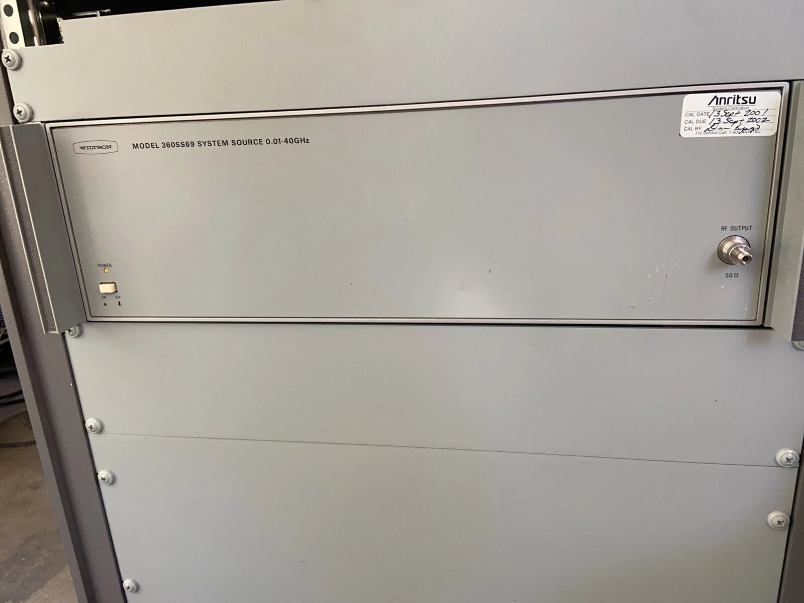 Wiltron  Anritsu 360 10 Mhz-40 Ghz Vna  System: Source,active Test Set, Vna Head