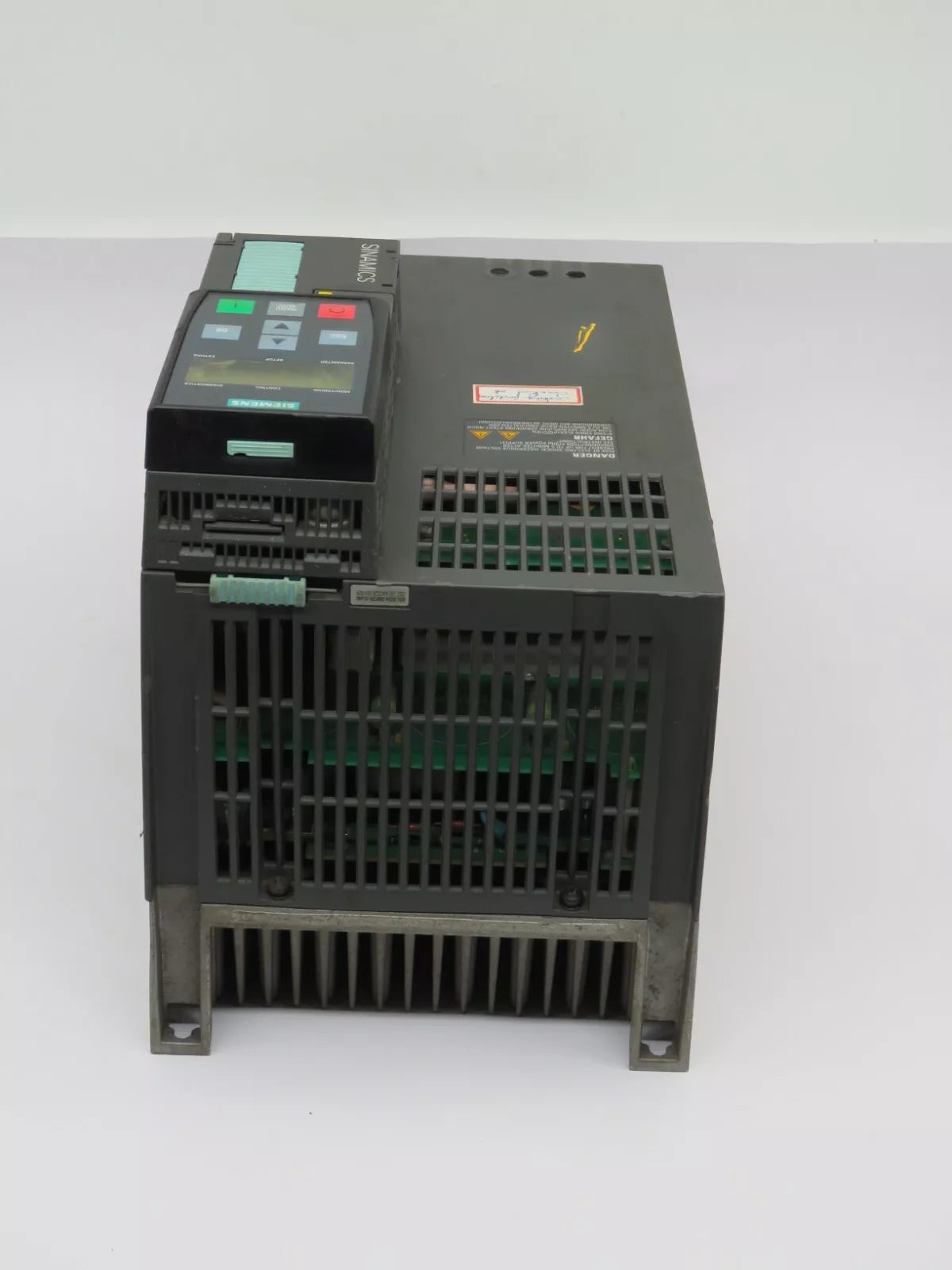 Siemens 6SL3224-0BE25-5UA0 Power Module 240 380-480 VAC 21.9 AMP 50/60 HZ
