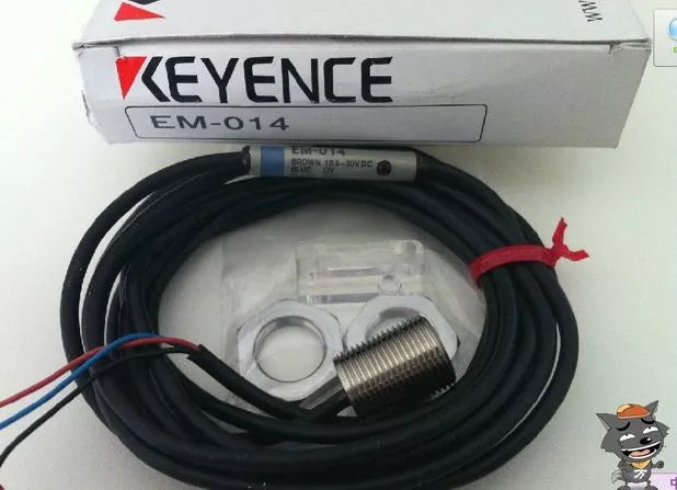 Keyence EM-014 Proximity Sensor in Box