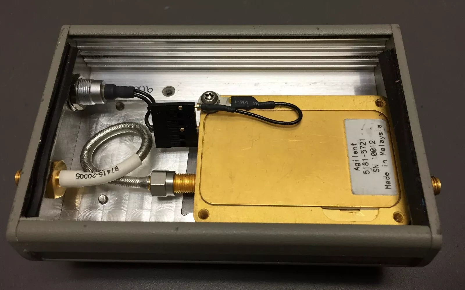 HP Agilent Keysight 87415A Microwave System Amplifier 2GHz to 8GHz