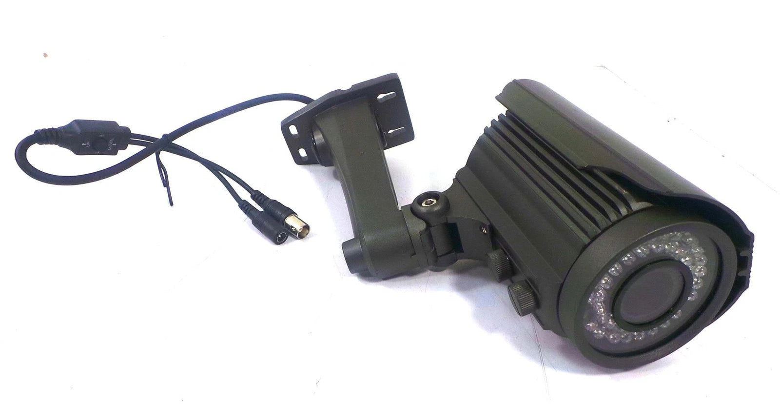 COLOR CCD CAMERA GW-706WD / OPEN BOX - FREE SHIPPING