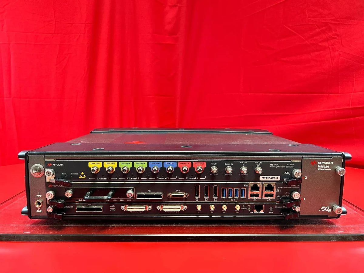 Keysight M8195A, M9537A, M9502A, M9505 AXIe 2-Slot Chassis AWG