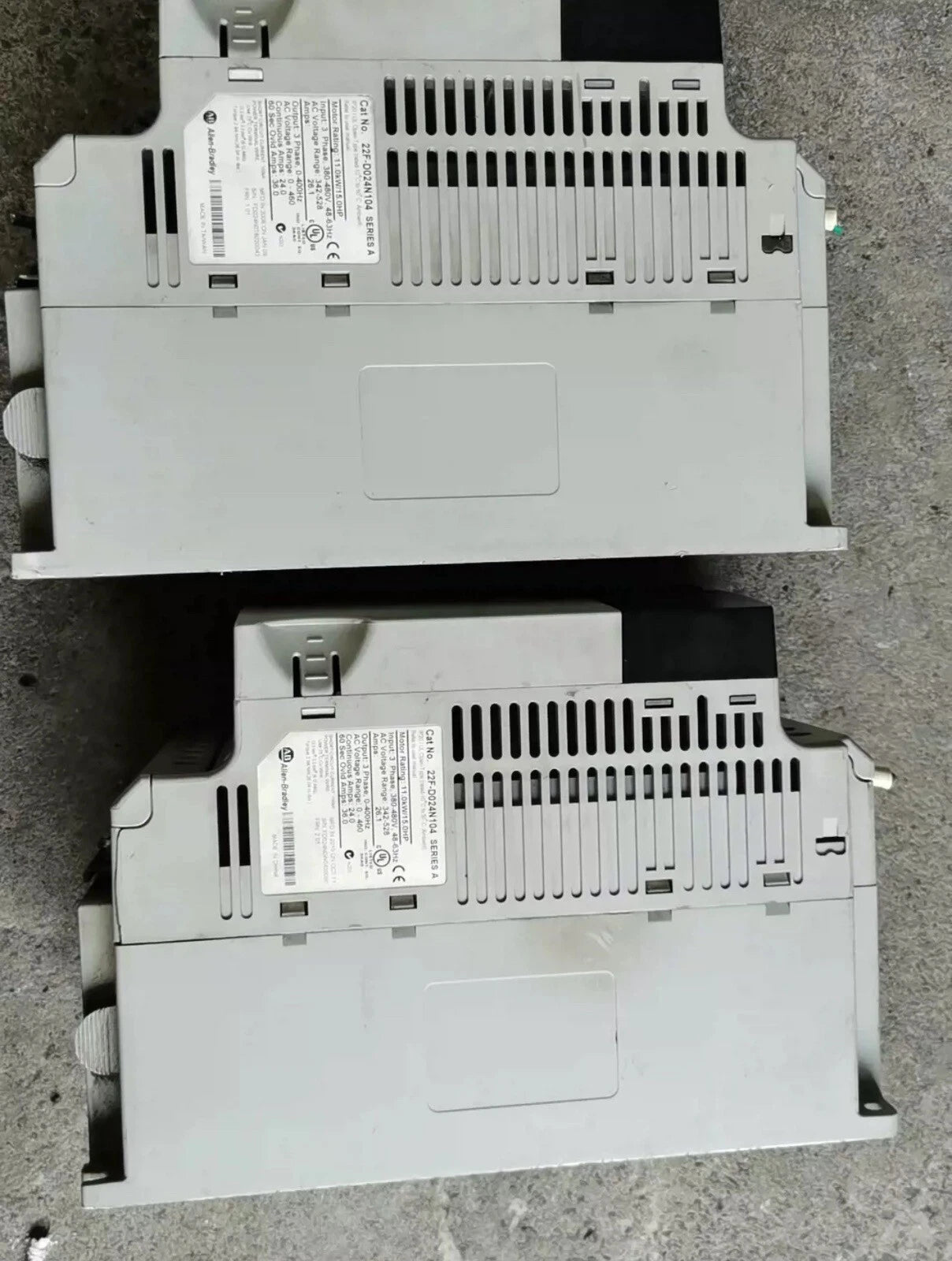 22F-D024N104 Compact Contact Block for Industrial Control Panels