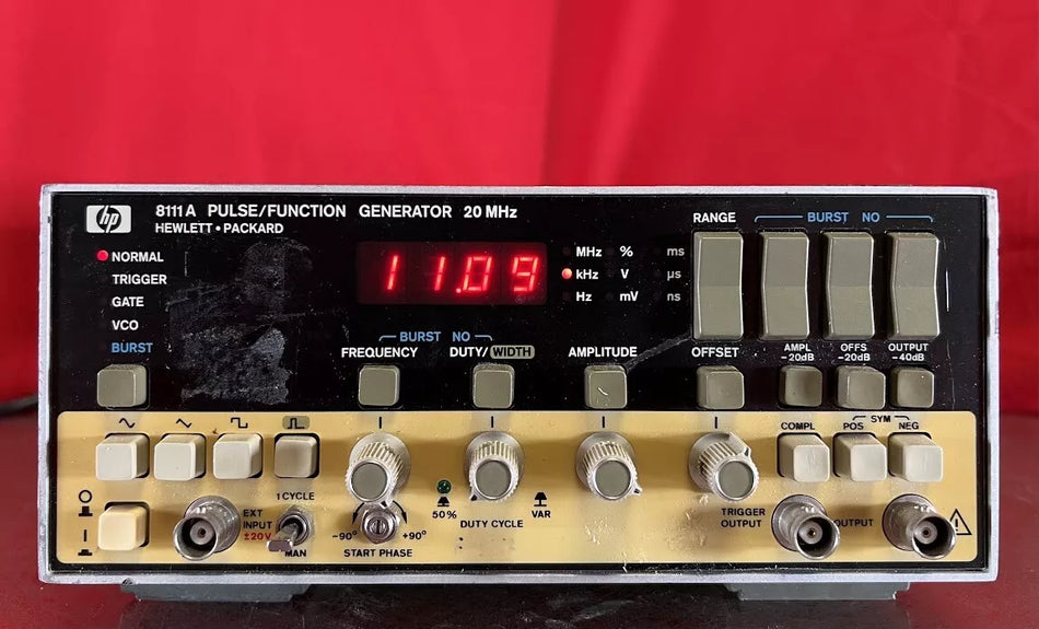 Agilent/Keysight 8111A Opt. 001 Pulse Generator SN 2510G074867