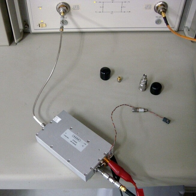 WILTRON D15320 SamplerDriver Amplifier