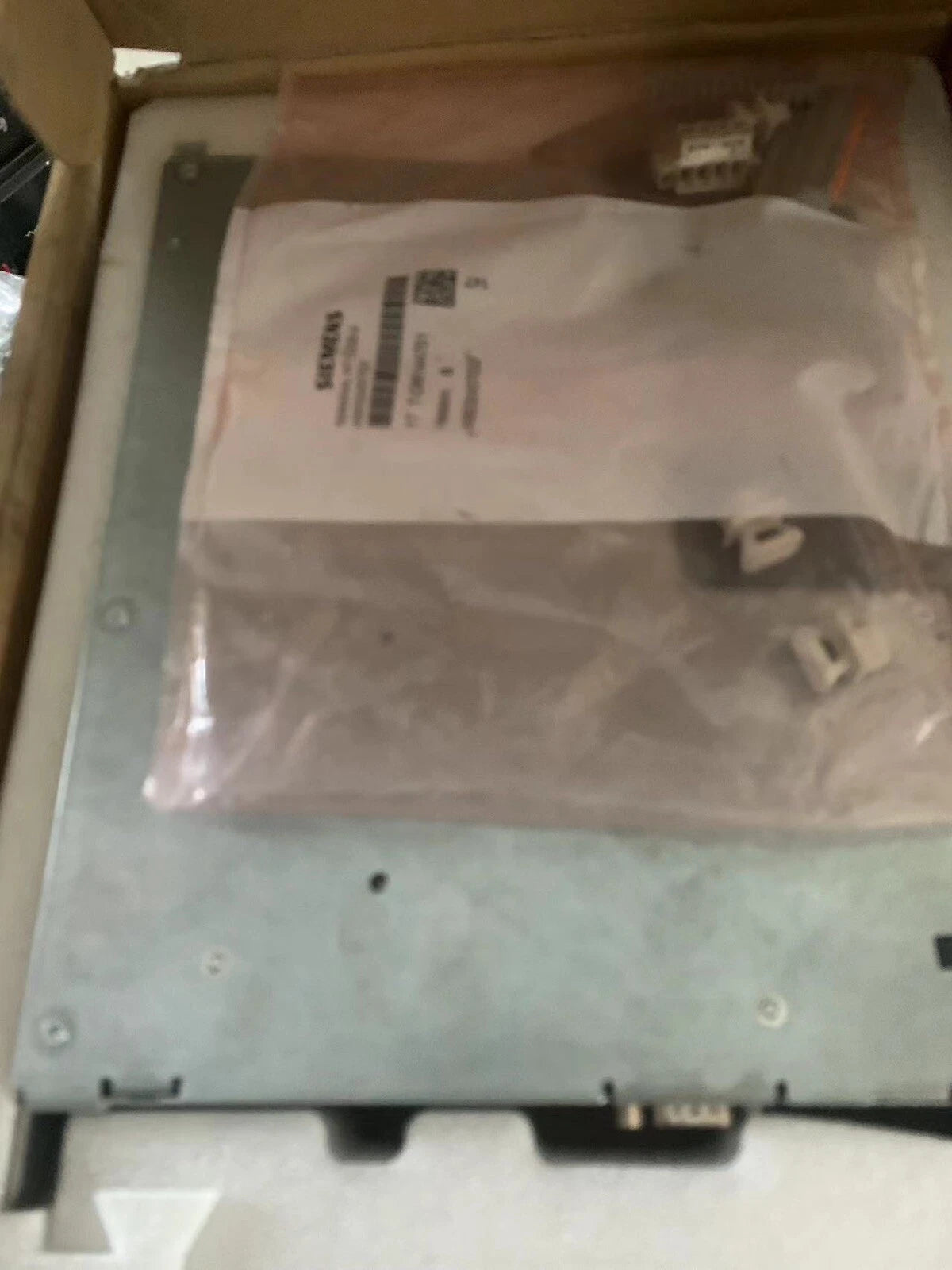 Siemens 6SL3040-1MA00-0AA0: Power Module for Variable Frequency Drives
