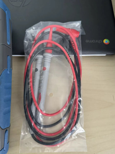 Agilent U1252A True RMS Multimeter with Leads - Reliable Measurement Tool for Professionals