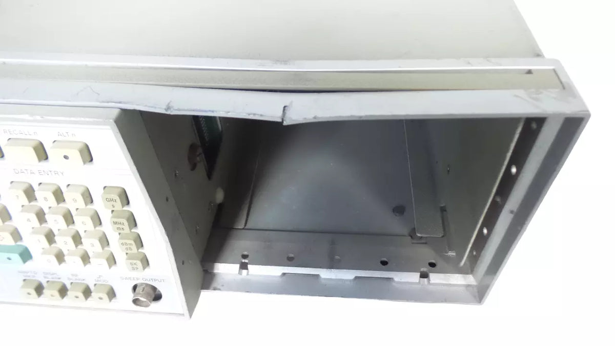 HP 8350A SWEEP OSCILLATOR FREQUENCY 