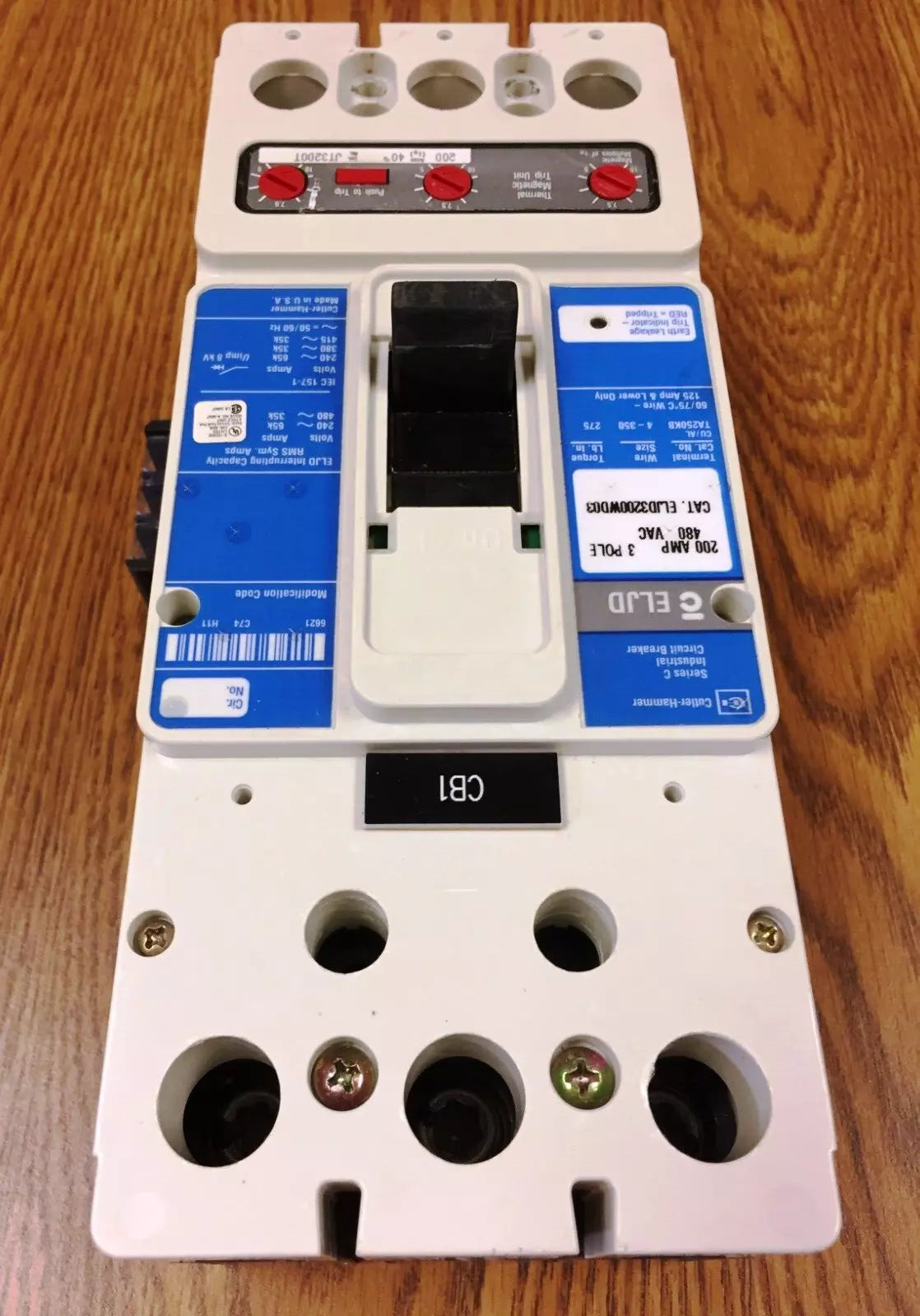 Eaton Cutler-Hammer ELJD3200WD03 3-Pole Circuit Breaker 480VAC 200 AMP