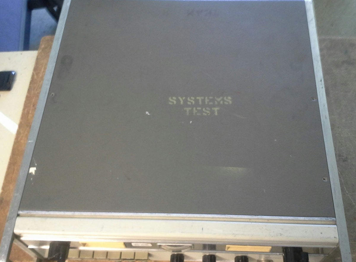 HP 8614A RF Signal Generator 800MHz to 2.4GHz