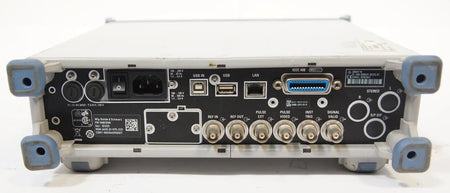Rohde & Schwarz SMB 100 SMB100 N RF Signal Generator 9KHz-1.1GHz B101E K22