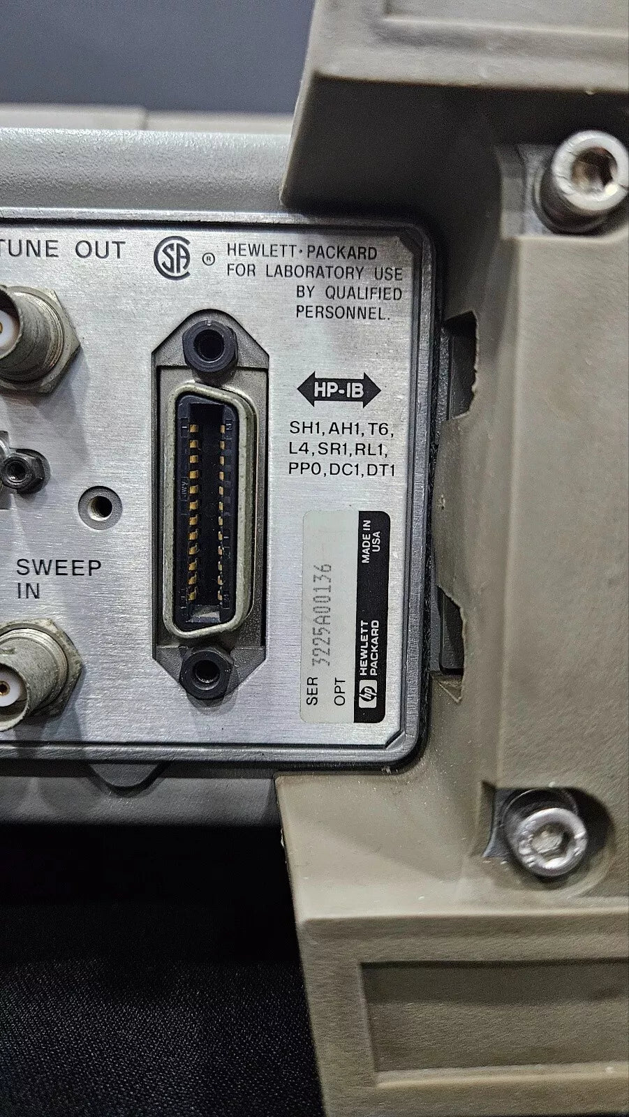 HP 85644A 300kHz-6.5GHz Tracking Source Not Working (0136)