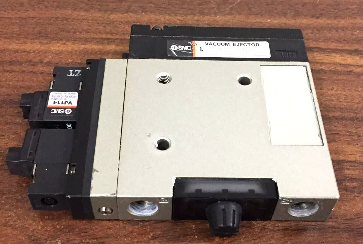 SMC ZM131H Vacuum Ejector with 2 SMC VJ114 Vacuum Solenoids 24VDC