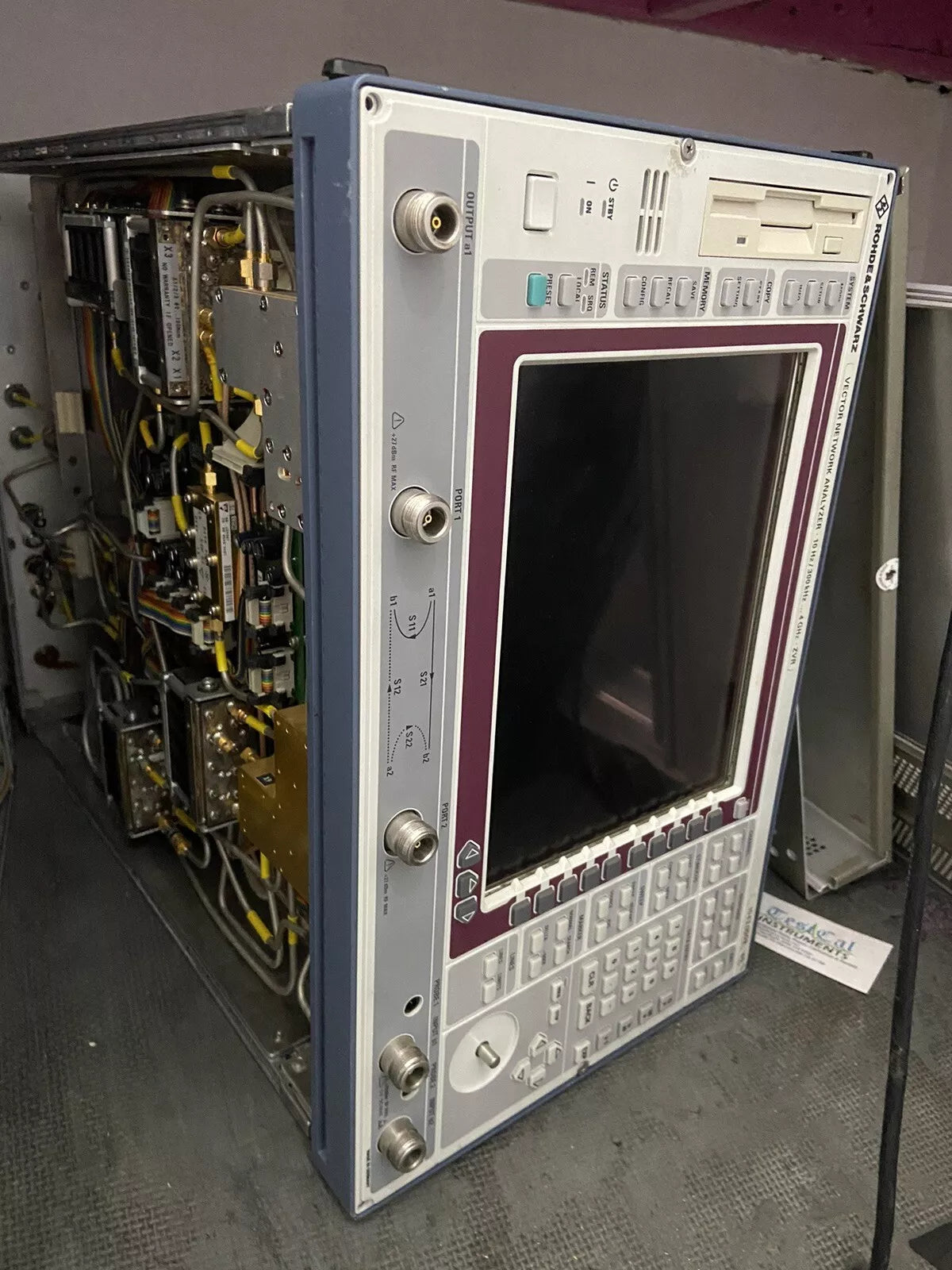 Rohde and Schwarz ZVR 4 GHz VNA