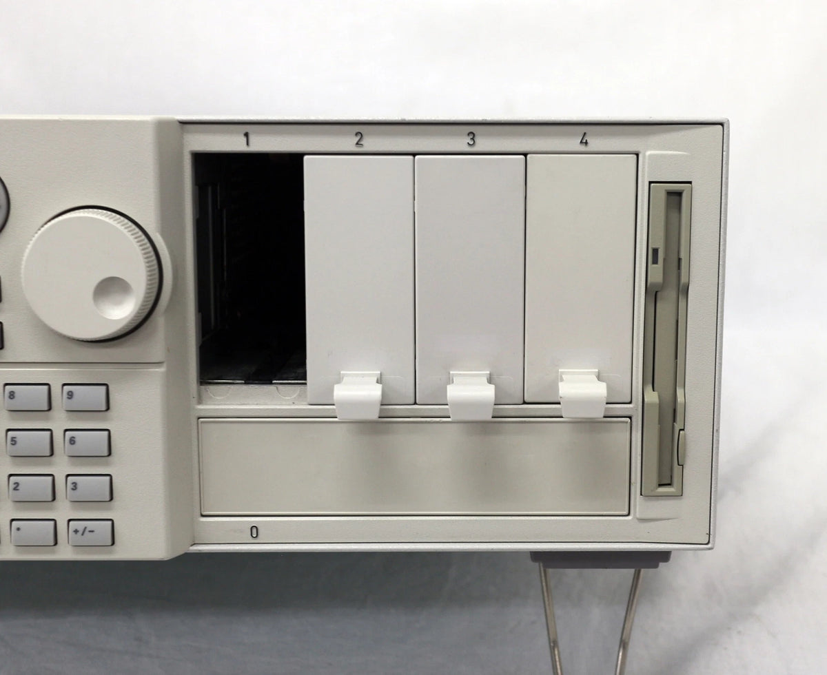 Agilent 8164A Lightwave Measurement System