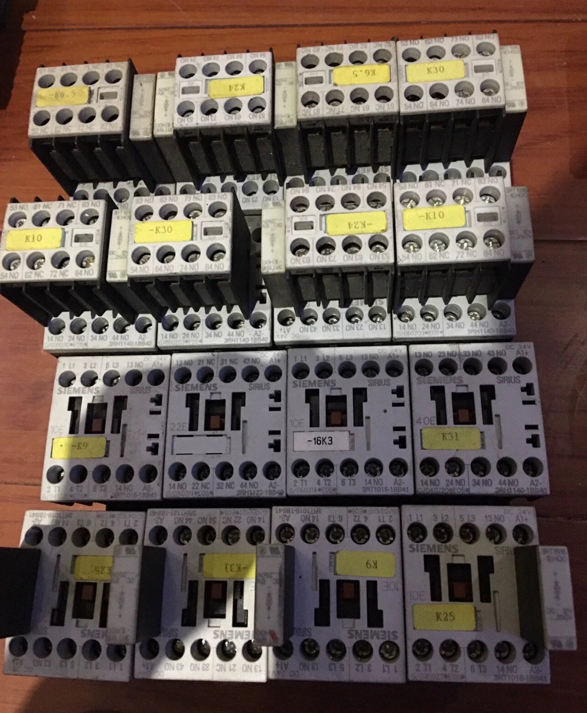 3RH1122-1BB40 Siemens Contactor Block