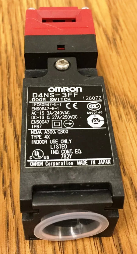 Omron D4NS-3FF Safety Interlock Switch