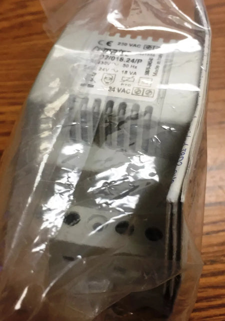 Comatec TBD2-018-24-P Power Supply, 24V 18W for Industrial Use