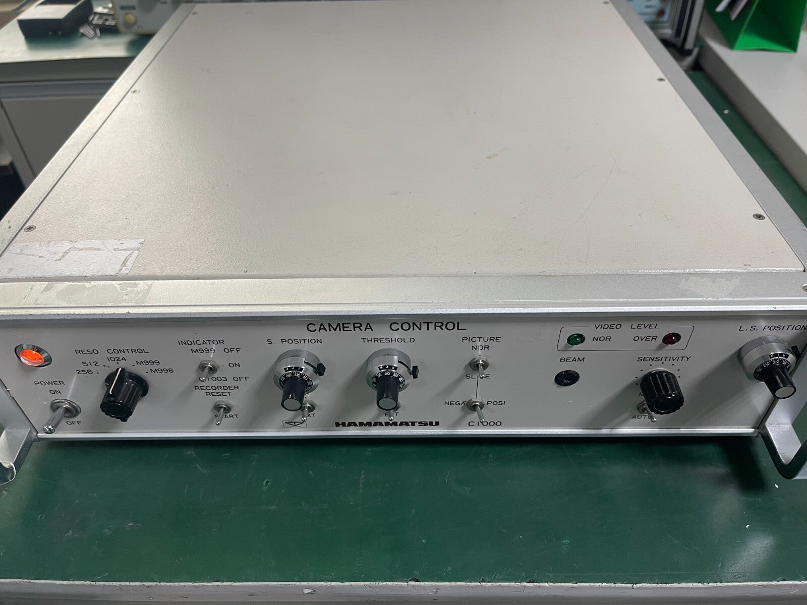 Hamamatsu C1000 Camera Controller _4398 - XG eqpt