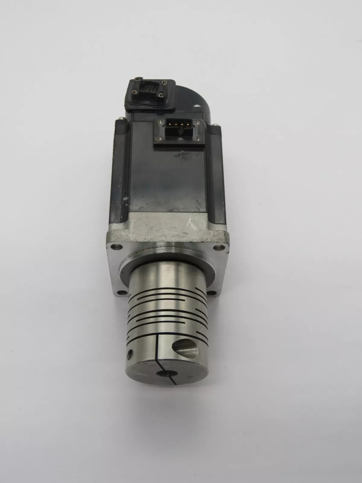 Mitsubishi Electric HG-KN43J Servo Motor HG Series 0.4 kW 3000 r/min Oil Seal