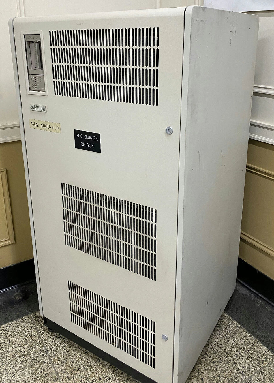 Digital Equipment Corp VAX 6000-410 DEC Calypso Mid-Range 1989 Vintage Server