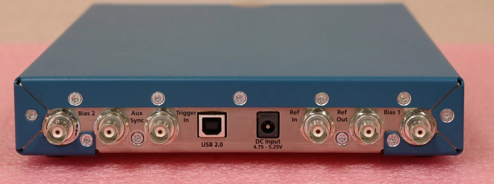 Lakeview Test and Measurement Device for Precise Data Analysis